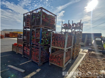 Строительное оборудование Stillage of Adjustable Formwork Brackets (8 of)Stillage of Peri Formwork Fittings & Brackets (12 of), Stillage of Articulated Couplers (4 of): фото 5