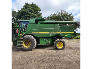 Комбайн JOHN DEERE