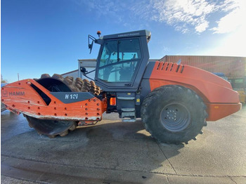 Компактор HAMM