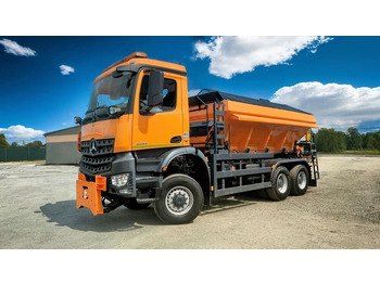 Грузовик Mercedes-Benz AROCS 3333 6x6: фото 3