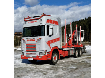 Лесовоз SCANIA R 580