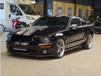 Седан FORD