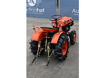 Трактор Kubota B5000: фото 4