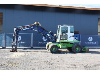 Колёсный экскаватор SCHAEFF