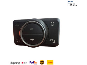 : фото в шапке страницы