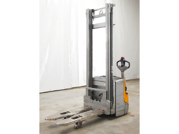 Штабелер STILL