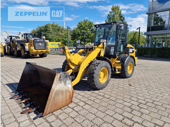 Колёсный погрузчик CATERPILLAR 908M