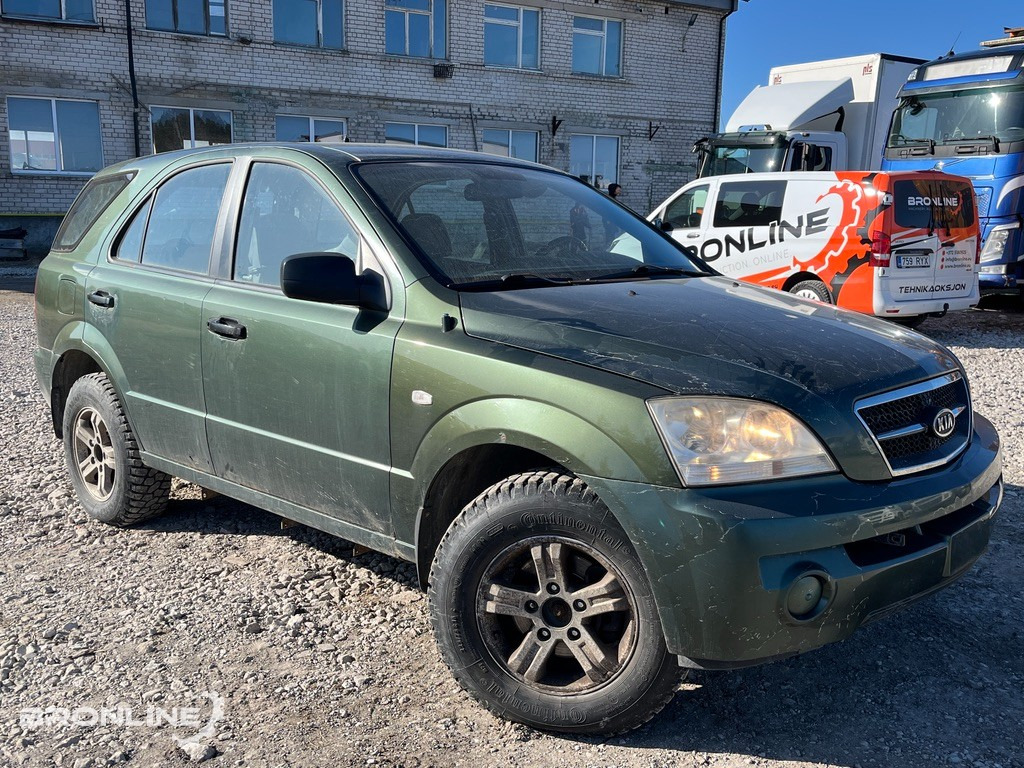 2004 KIA Sorento 4x4 - Легковой автомобиль: фото 1 2004 KIA Sorento 4x4 - Легковой автомобиль: фото 1
