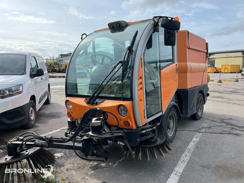 2008 BUCHER CITYCAT 2020 Road sweeper - Подметально-уборочная машина: фото 2 2008 BUCHER CITYCAT 2020 Road sweeper - Подметально-уборочная машина: фото 2
