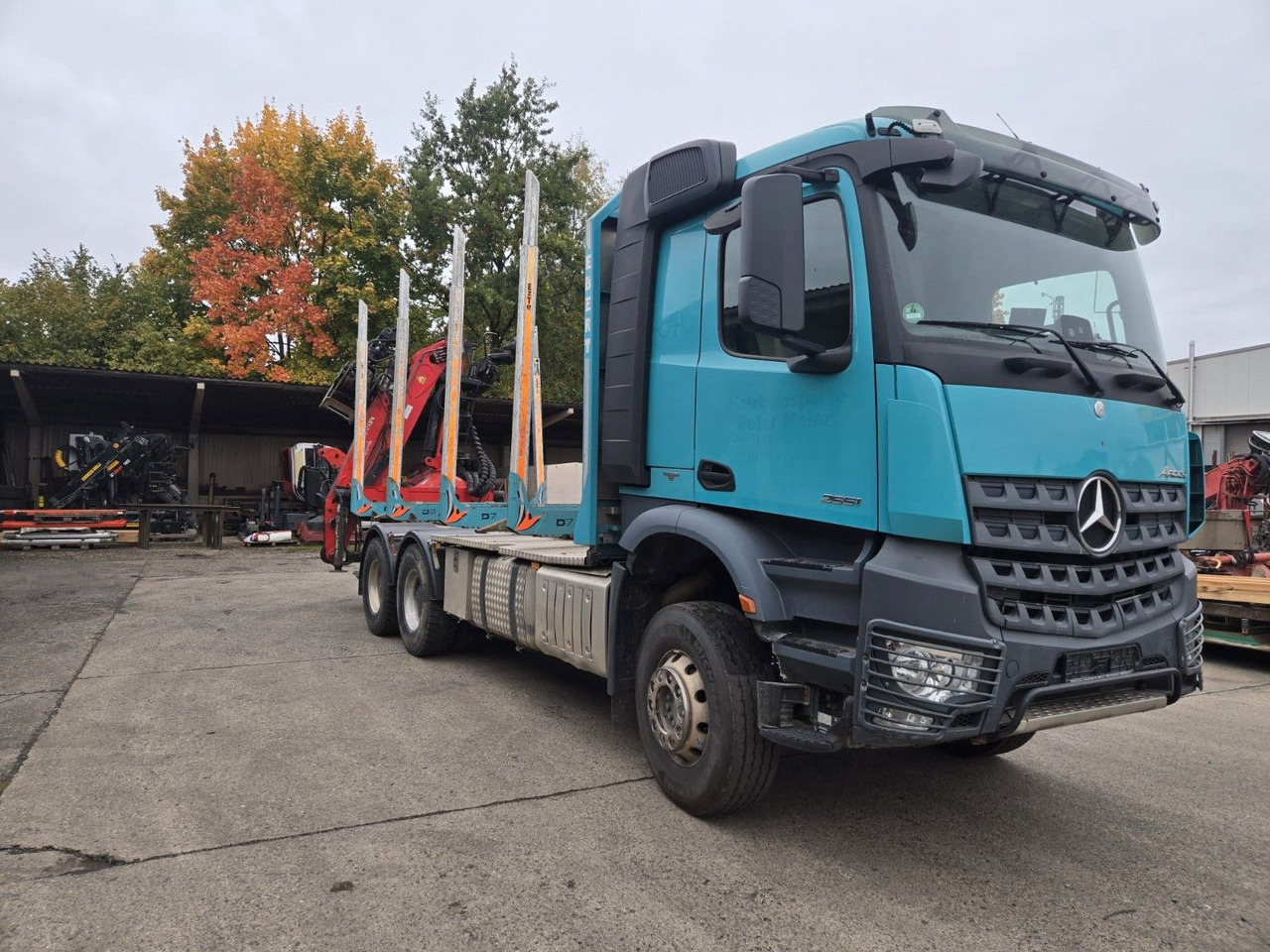 Mercedes-Benz Arocs 2651 Holztransporter Blatt Blatt Kran - Лесовоз, Автоманипулятор: фото 1 Mercedes-Benz Arocs 2651 Holztransporter Blatt Blatt Kran - Лесовоз, Автоманипулятор: фото 1