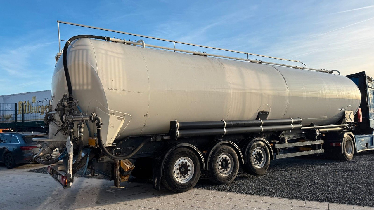 Spitzer SK 2760 CAL GGVS 60m³ Kippsilo - Полуприцеп цистерна для сыпучих грузов: фото 3 Spitzer SK 2760 CAL GGVS 60m³ Kippsilo - Полуприцеп цистерна для сыпучих грузов: фото 3
