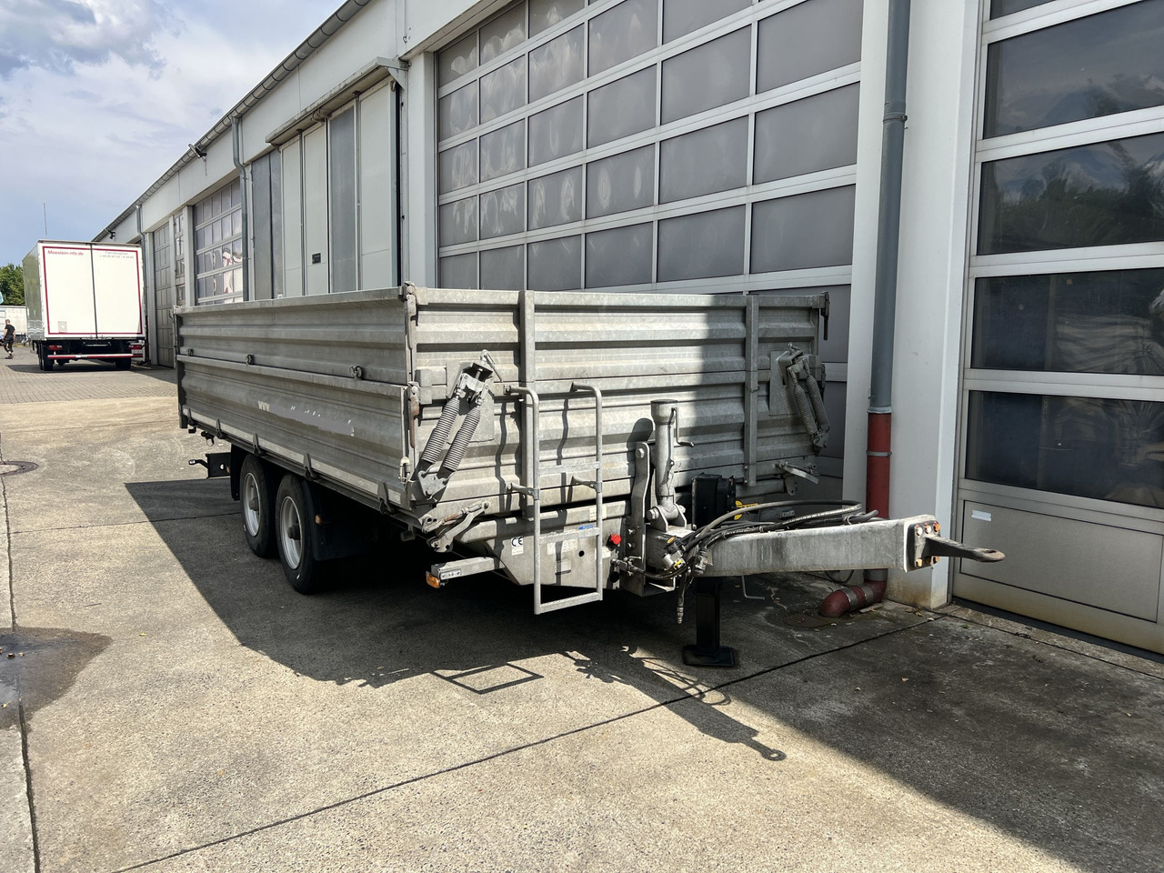 Humbaur D1AC  Tandemkipper- Tieflader mit Aufsatz, neuwertig - Самосвальный прицеп: фото 4 Humbaur D1AC  Tandemkipper- Tieflader mit Aufsatz, neuwertig - Самосвальный прицеп: фото 4