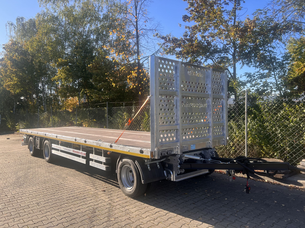 Möslein T 3 Plato 9 m  3 Achs Jumbo- Plato- Anhänger 9 m, Mega - Прицеп бортовой/ Платформа: фото 4 Möslein T 3 Plato 9 m  3 Achs Jumbo- Plato- Anhänger 9 m, Mega - Прицеп бортовой/ Платформа: фото 4
