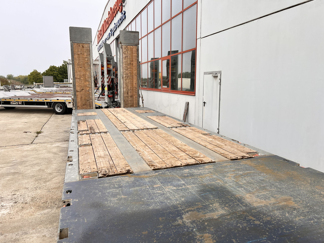 Müller Mitteltal D3 3 Achs Tieflader 9 m, Verzinkt, Wenig Benutzt - Низкорамный прицеп: фото 3 Müller Mitteltal D3 3 Achs Tieflader 9 m, Verzinkt, Wenig Benutzt - Низкорамный прицеп: фото 3