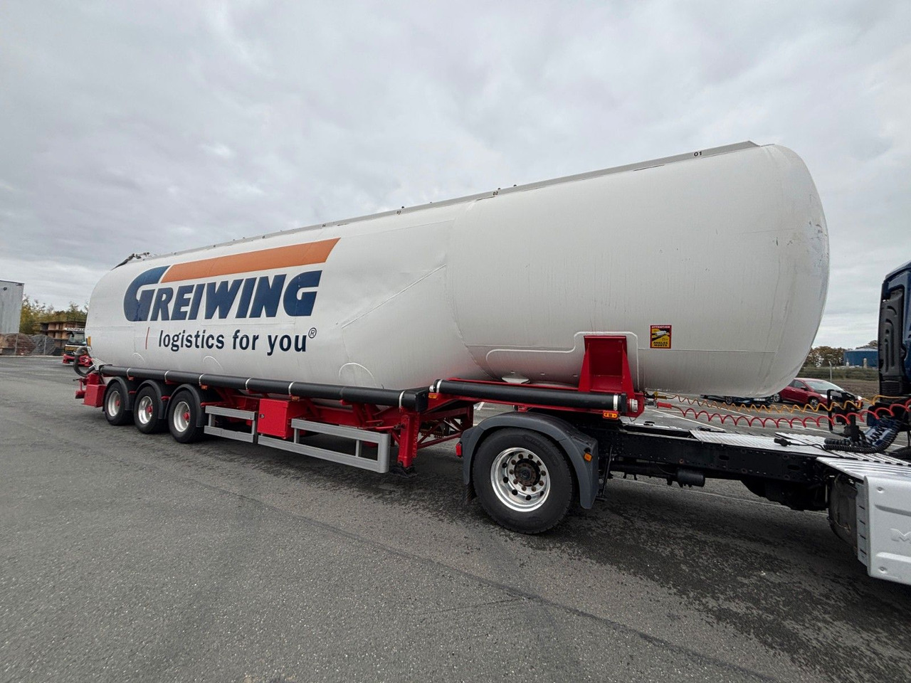 Kässbohrer SSK-90 mit E-Hydraulik - Полуприцеп цистерна для сыпучих грузов: фото 2 Kässbohrer SSK-90 mit E-Hydraulik - Полуприцеп цистерна для сыпучих грузов: фото 2