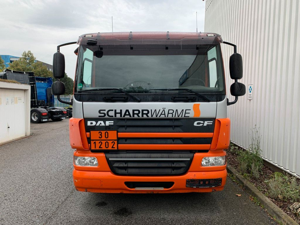DAF FANCF75 - Грузовик-цистерна: фото 4 DAF FANCF75 - Грузовик-цистерна: фото 4
