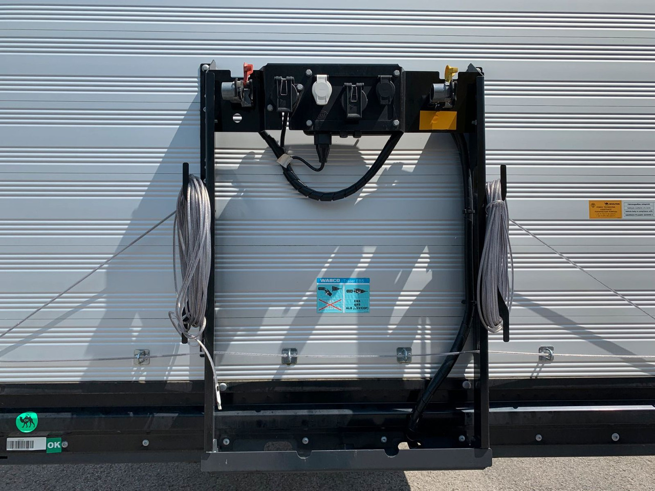 Тентованный полуприцеп Wielton Curtain Master MEGA: фото 9 Тентованный полуприцеп Wielton Curtain Master MEGA: фото 9