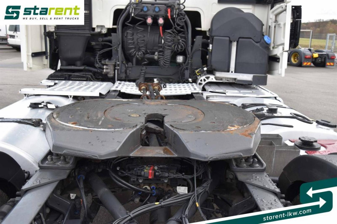 Тягач Volvo FH 540 XL-Kabine 2-Leiter Hydraulik I-Shift VEB+: фото 12 Тягач Volvo FH 540 XL-Kabine 2-Leiter Hydraulik I-Shift VEB+: фото 12