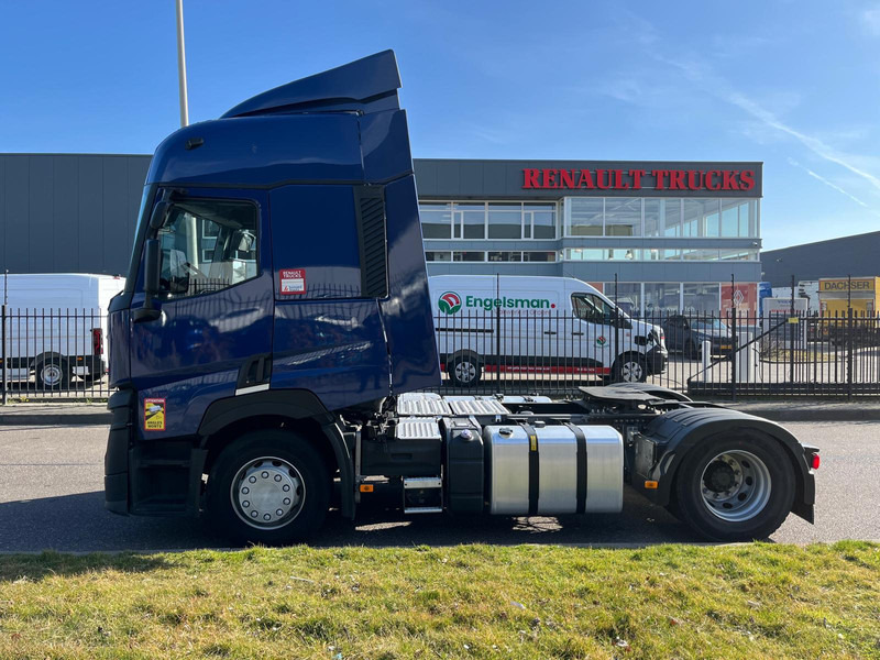 Renault T-evo 440 T4x2, Sleepercab Comfort 2 Beds, Optidriver, Optibrake - Тягач: фото 4 Renault T-evo 440 T4x2, Sleepercab Comfort 2 Beds, Optidriver, Optibrake - Тягач: фото 4