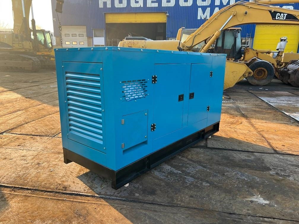 Ricardo 100KVA (80KW) SILENT GENERATOR 3 PHASE 50HZ 400V  - Электрогенератор: фото 4 Ricardo 100KVA (80KW) SILENT GENERATOR 3 PHASE 50HZ 400V  - Электрогенератор: фото 4