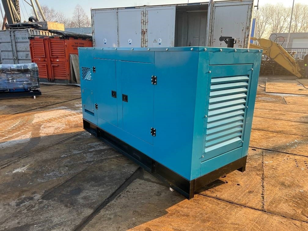 Ricardo 200KVA (160KW) SILENT GENERATOR 3 PHASE 50HZ 400V  - Электрогенератор: фото 5 Ricardo 200KVA (160KW) SILENT GENERATOR 3 PHASE 50HZ 400V  - Электрогенератор: фото 5