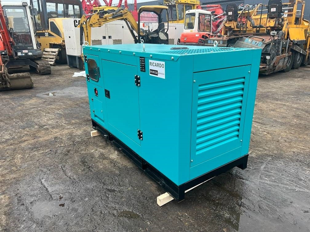 Ricardo 20KVA 16KW SILENT GENERATOR 3 PHASE 50HZ 400V NEW  - Электрогенератор: фото 3 Ricardo 20KVA 16KW SILENT GENERATOR 3 PHASE 50HZ 400V NEW  - Электрогенератор: фото 3