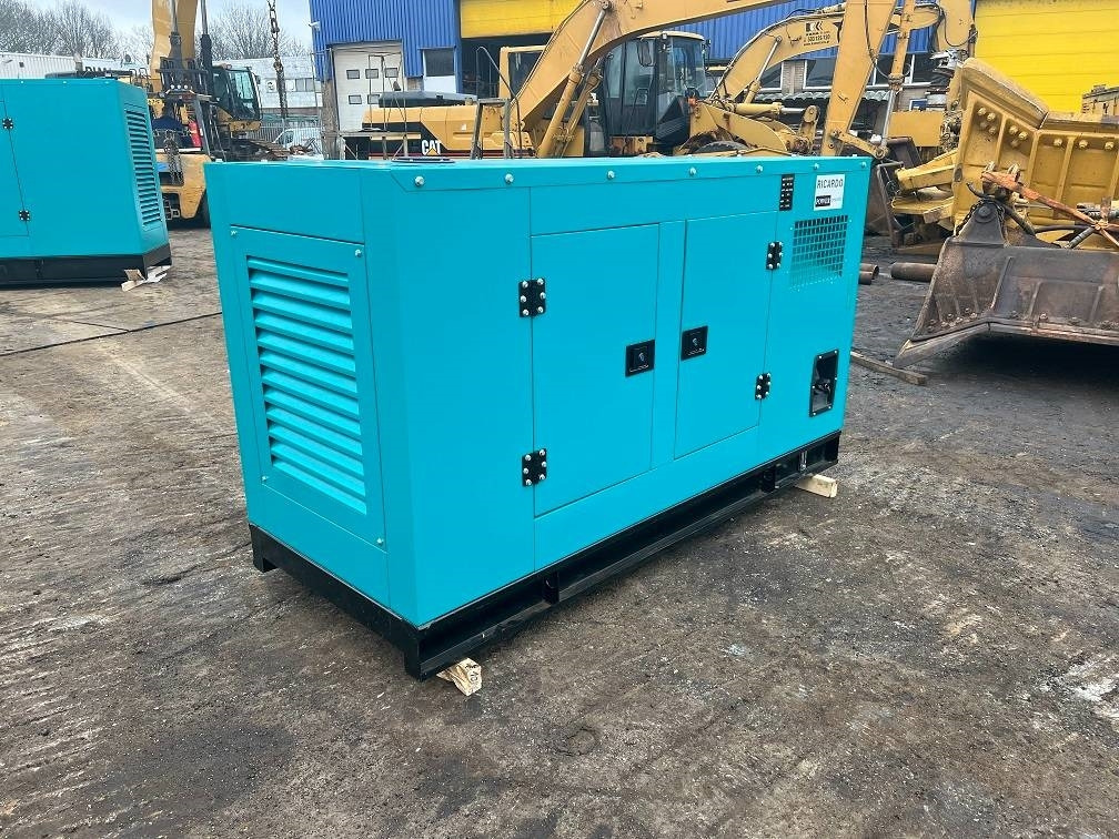 Ricardo 50KVA 40KW SILENT GENERATOR 3 PHASE 50HZ 400V NEW  - Электрогенератор: фото 4 Ricardo 50KVA 40KW SILENT GENERATOR 3 PHASE 50HZ 400V NEW  - Электрогенератор: фото 4