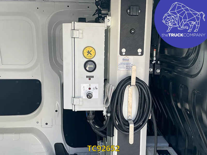 Фургон, Электрический фургон Nissan E-NV200 hoogtewerker nacelle: фото 13 Фургон, Электрический фургон Nissan E-NV200 hoogtewerker nacelle: фото 13