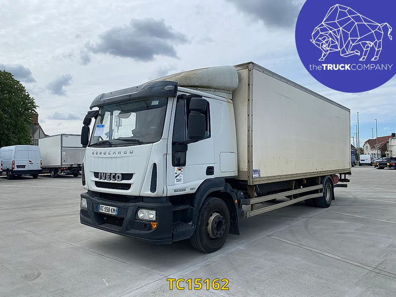 Грузовик с закрытым кузовом Iveco EuroCargo 160 E25: фото 1