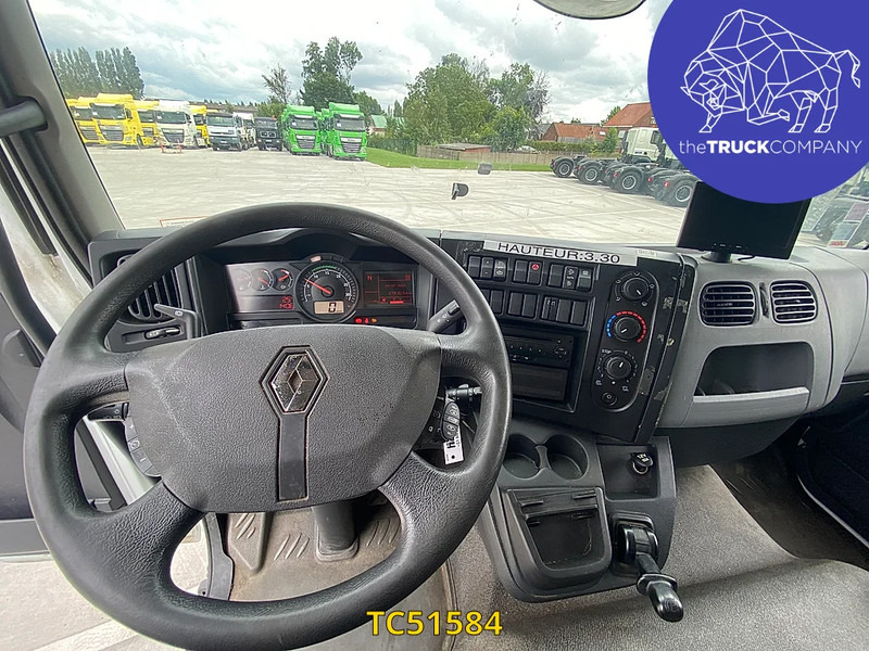 Renault D 210 - Грузовик с закрытым кузовом: фото 5 Renault D 210 - Грузовик с закрытым кузовом: фото 5