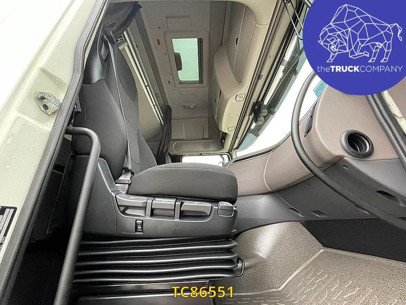 DAF XF 480 - Тягач: фото 2 DAF XF 480 - Тягач: фото 2