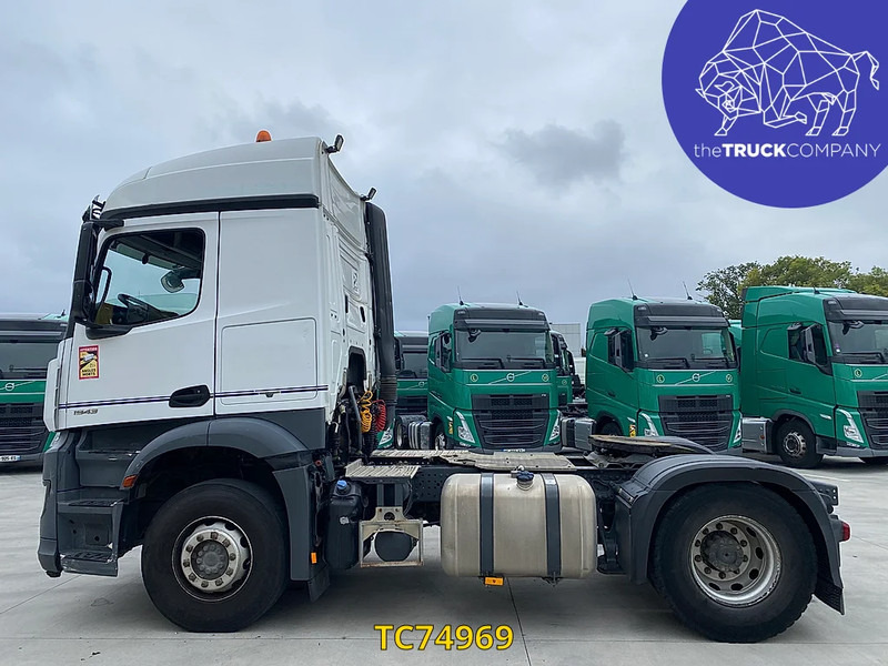 Mercedes-Benz Arocs 1943 - Тягач: фото 2 Mercedes-Benz Arocs 1943 - Тягач: фото 2