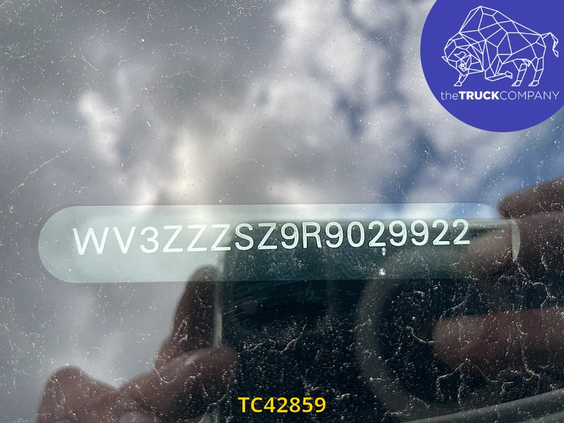 Volkswagen Crafter 2.0 TDI BOX + LIFT - Фургон с закрытым кузовом: фото 3 Volkswagen Crafter 2.0 TDI BOX + LIFT - Фургон с закрытым кузовом: фото 3