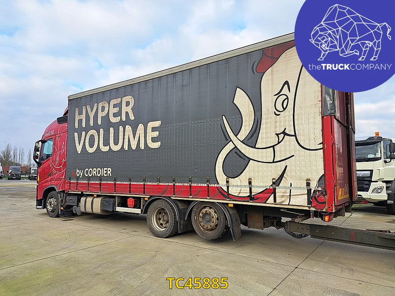 Volvo FH 460 - Тентованный грузовик: фото 3 Volvo FH 460 - Тентованный грузовик: фото 3