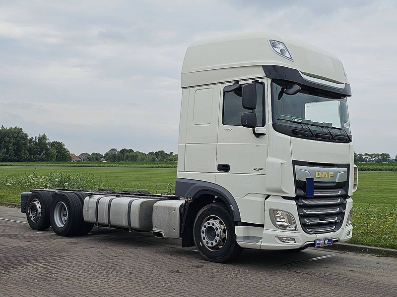 DAF XF 480 SSC 6X2 FAR INTARDER - Грузовик-шасси: фото 5 DAF XF 480 SSC 6X2 FAR INTARDER - Грузовик-шасси: фото 5