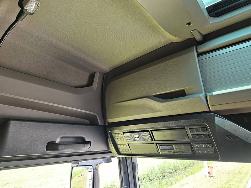 Грузовик-контейнеровоз/ Сменный кузов MAN 26.470 TGX TG3 6X2-4 STEERAXLE: фото 11