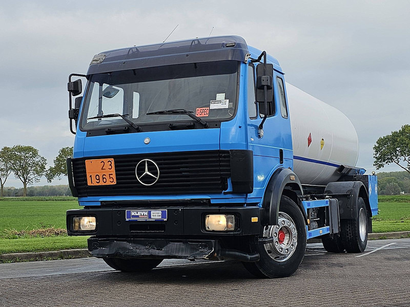 Mercedes-Benz 1722 LPG GAS TANK - Грузовик-цистерна: фото 1 Mercedes-Benz 1722 LPG GAS TANK - Грузовик-цистерна: фото 1