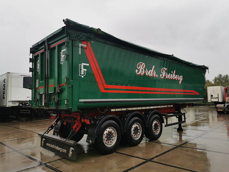 Schmitz Cargobull SKI 50M3 ALU DOORS - Самосвальный полуприцеп: фото 2 Schmitz Cargobull SKI 50M3 ALU DOORS - Самосвальный полуприцеп: фото 2