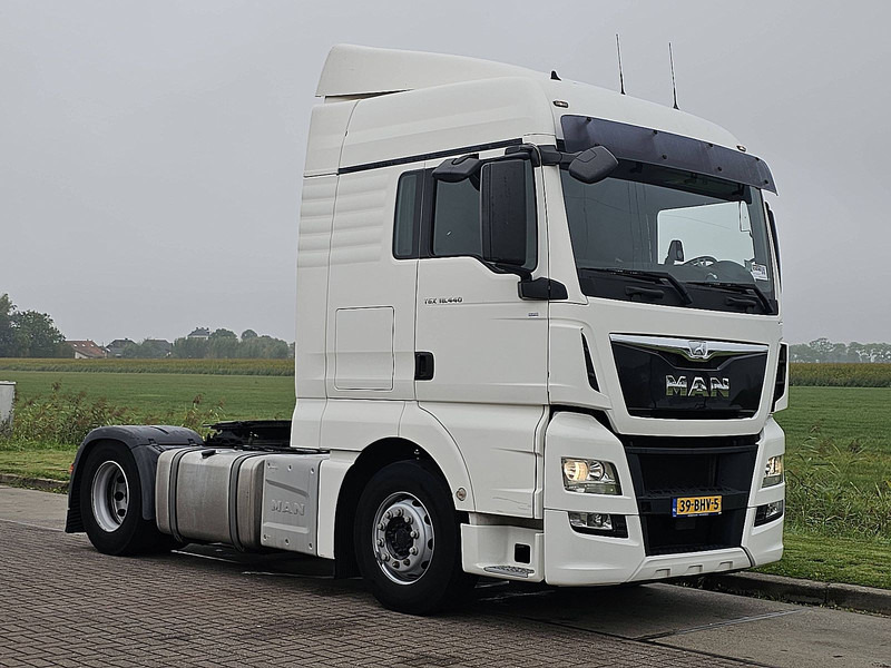 MAN 18.440 TGX XLX BLS 2X TANK - Тягач: фото 5 MAN 18.440 TGX XLX BLS 2X TANK - Тягач: фото 5