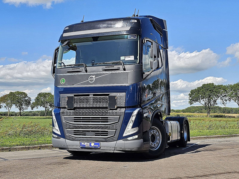 Volvo FH 500 RETARDER LED 2X TANK - Тягач: фото 1 Volvo FH 500 RETARDER LED 2X TANK - Тягач: фото 1