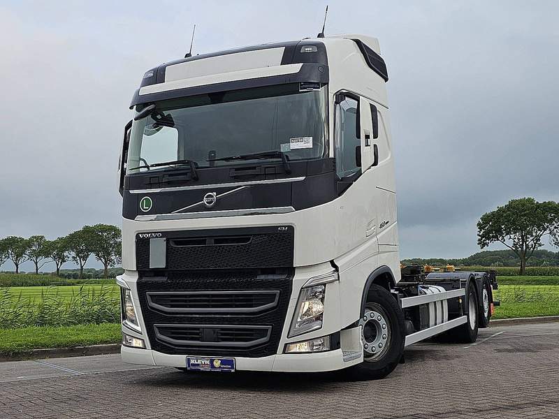 Volvo FH 460 6X2*4 STEER AXLE - Грузовик-контейнеровоз/ Сменный кузов: фото 1 Volvo FH 460 6X2*4 STEER AXLE - Грузовик-контейнеровоз/ Сменный кузов: фото 1