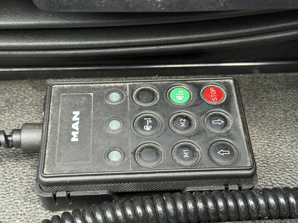 MAN TGL 12.220 Klimaautom. Kamera NAVI 7,1m Koff+LBW - Грузовик с закрытым кузовом: фото 4 MAN TGL 12.220 Klimaautom. Kamera NAVI 7,1m Koff+LBW - Грузовик с закрытым кузовом: фото 4