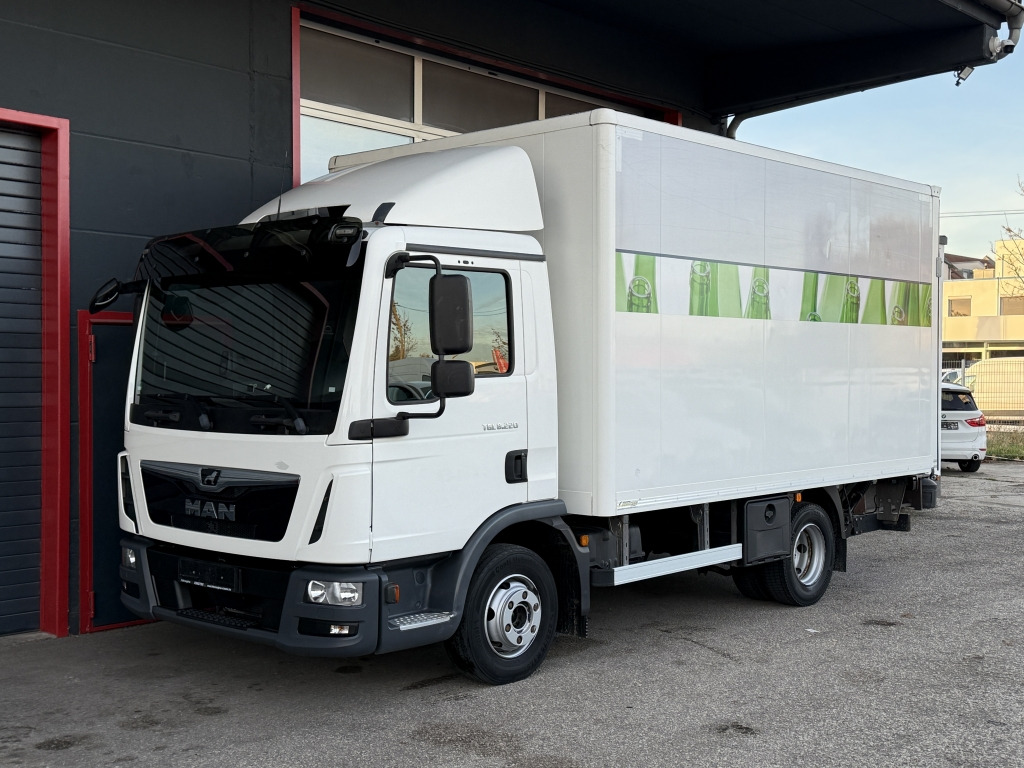 MAN TGL 8.220 Klima 4,45m+LBW AHK 1.Hand Ori.76.km - Фургон с закрытым кузовом: фото 1 MAN TGL 8.220 Klima 4,45m+LBW AHK 1.Hand Ori.76.km - Фургон с закрытым кузовом: фото 1