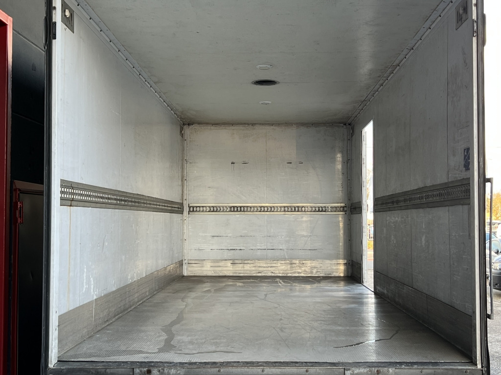 Mercedes-Benz Atego 816 LBW 1.000KG orig. 278.000km Start Stop - Фургон с закрытым кузовом: фото 4 Mercedes-Benz Atego 816 LBW 1.000KG orig. 278.000km Start Stop - Фургон с закрытым кузовом: фото 4