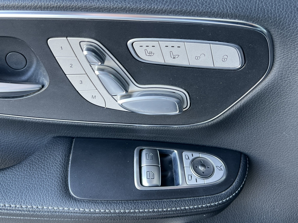 Mercedes-Benz V 250 4Matic LANG AVANTGARDE AMG LINE Burmester - Легковой автомобиль: фото 3 Mercedes-Benz V 250 4Matic LANG AVANTGARDE AMG LINE Burmester - Легковой автомобиль: фото 3
