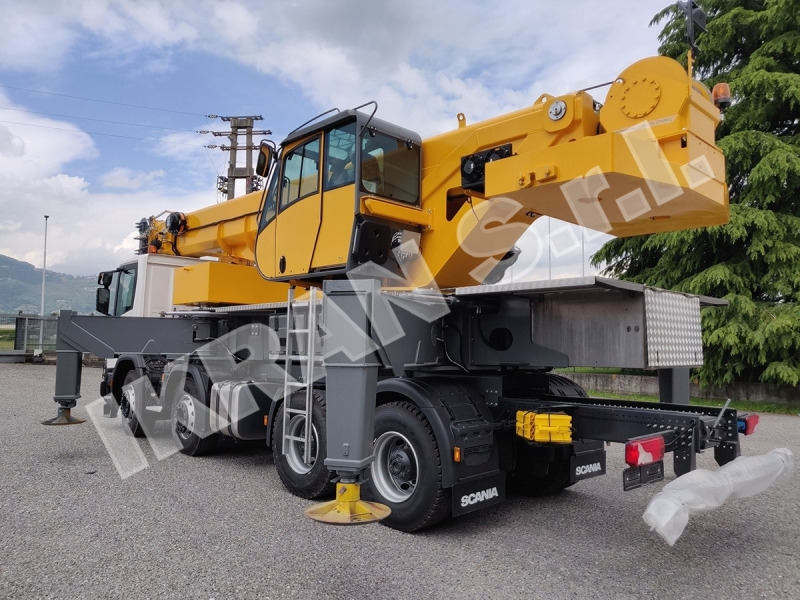 Locatelli TCL 55.50 - Мобильный кран: фото 4 Locatelli TCL 55.50 - Мобильный кран: фото 4