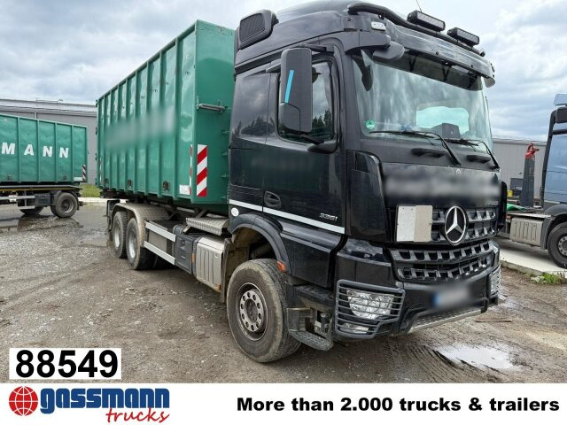Mercedes-Benz Arocs 3351 6x4, Grounder, Retarder, Multimedia - Крюковой мультилифт: фото 1 Mercedes-Benz Arocs 3351 6x4, Grounder, Retarder, Multimedia - Крюковой мультилифт: фото 1