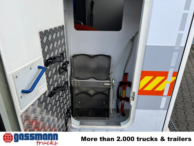 Mercedes-Benz Sprinter 313 CDI 4x2, Rettungswagen - Цельнометаллический фургон: фото 2 Mercedes-Benz Sprinter 313 CDI 4x2, Rettungswagen - Цельнометаллический фургон: фото 2