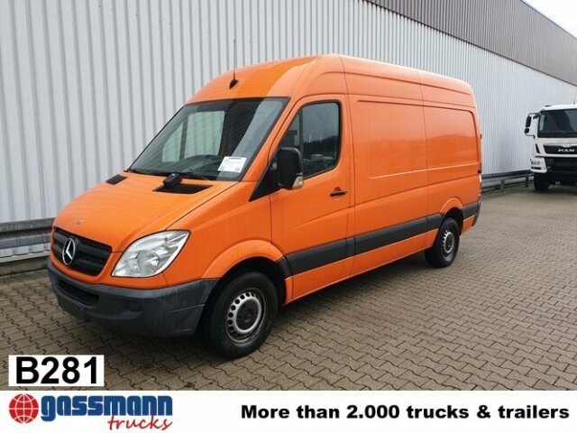 Mercedes-Benz Sprinter 313 KA 4x2 - Цельнометаллический фургон: фото 1 Mercedes-Benz Sprinter 313 KA 4x2 - Цельнометаллический фургон: фото 1