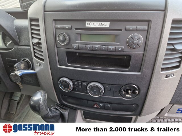 Mercedes-Benz Sprinter 516 CDI 4x2, Rettungswagen - Цельнометаллический фургон: фото 3 Mercedes-Benz Sprinter 516 CDI 4x2, Rettungswagen - Цельнометаллический фургон: фото 3